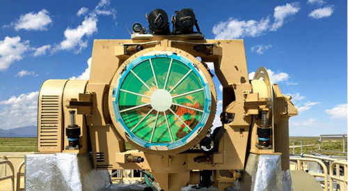 美激光武器瞄準(zhǔn)中國 我軍雙航母或會師南海 日又提 登島立碑